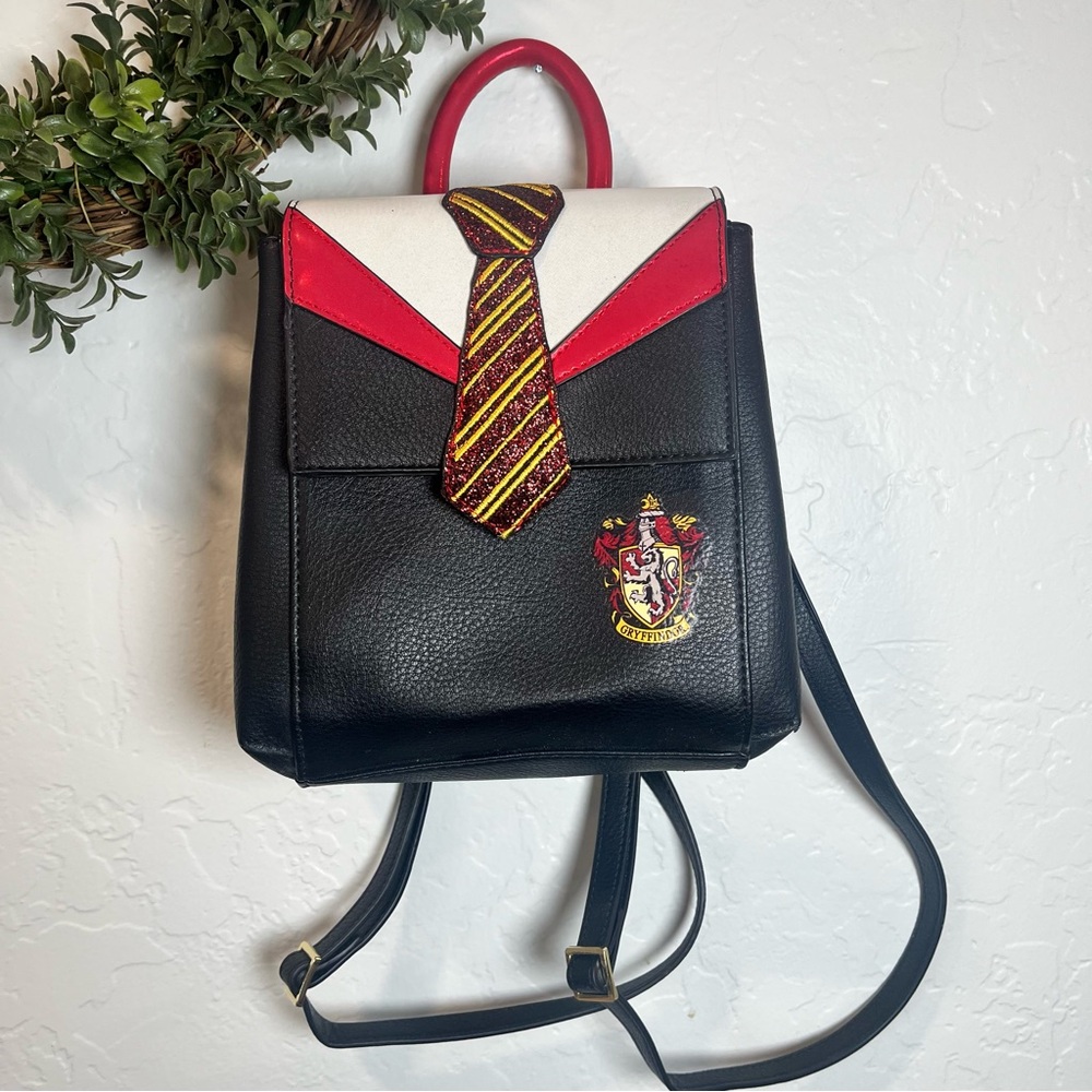 Danielle Nicole Harry Potter Gryffindor Mini Backpack Purse